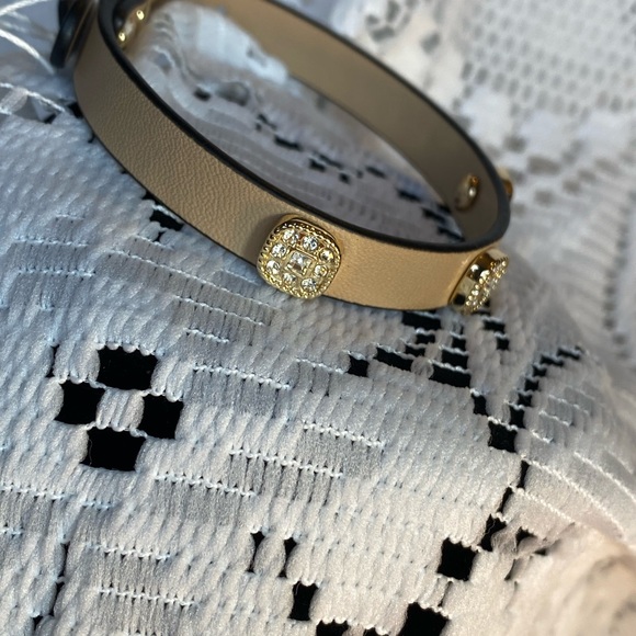 NWT VEGAN TAUPE LEATHER MERLIN BRACELET WITH BLING - Picture 12 of 13